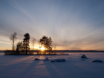 Winter lake (2009)